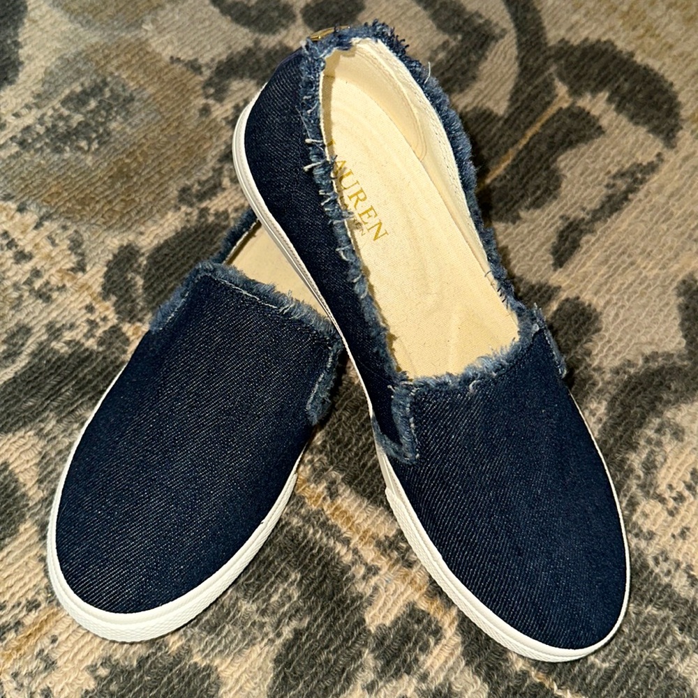 Lauren Ralph Lauren slip on shoes